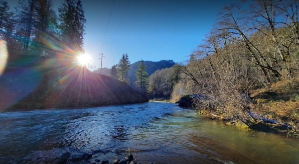 Keenig Creek Is Natural Swimming Hole In Oregon That’s A Total Hidden Gem