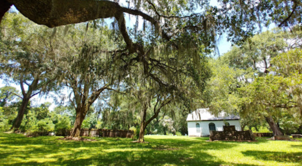 Few People Know There’s A Ghost Town From The 1700s Hidden Along The Cooper River In South Carolina