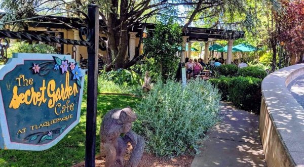 Nestled In The Middle Of A Garden, This Tiny Arizona Cafe Is An Enchanting Day Trip Destination