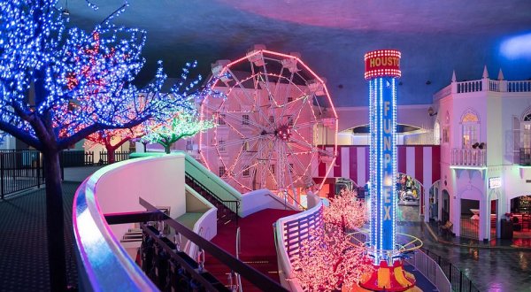 This 200,000 Square-Foot Indoor Amusement Park In Texas Is Fun For All Ages