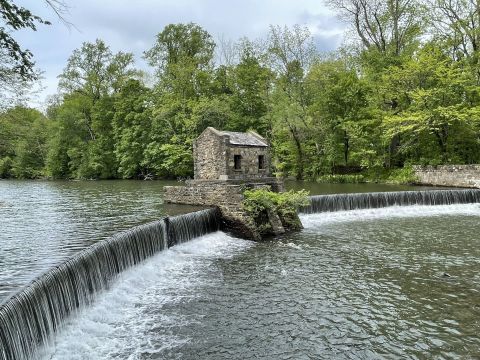 Take This Easy Trail To An Amazing Spillway Waterfall In New Jersey