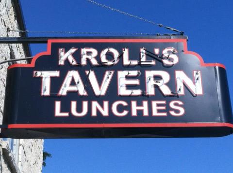 The Butter Burger Was Invented Here In Wisconsin, And You Can Grab One From Kroll’s East In Green Bay