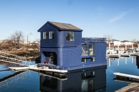Get Away From It All With A Stay In These Incredible New York Houseboats
