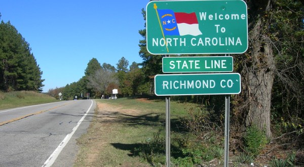 The Best Sight In The World Is Actually A Road Sign That Says Welcome To North Carolina