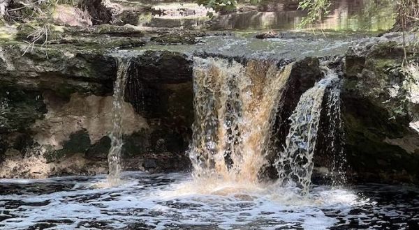 Falling Creek Falls Trail In Florida Leads To A Hidden Waterfall With Unparalleled Views