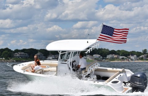 Rent Your Own Boat In Rhode Island For An Amazing Time On The Water