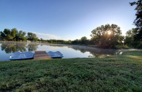 This Hidden Lake And Campground Is One Of The Least Touristy Places In Missouri