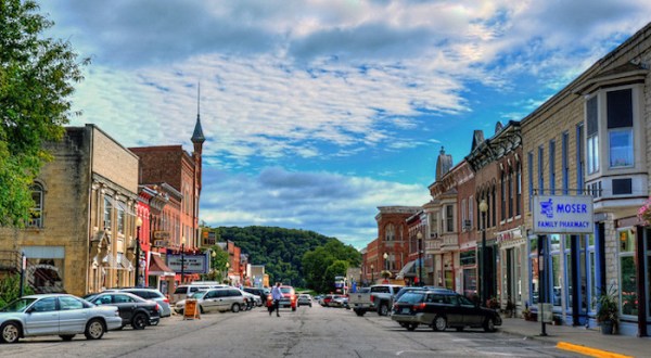 The Charming Small Town In Iowa That Was Named After A Foreign Rebel