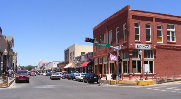 Here Are The 10 Cheapest Yet Great Places To Live In New Mexico