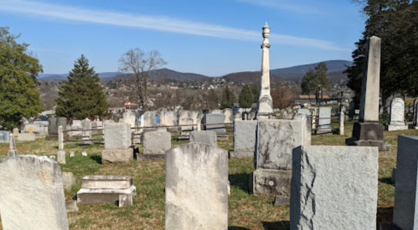 You Won’t Want To Visit The Notorious Prospect Hill Cemetery In Virginia Alone Or After Dark