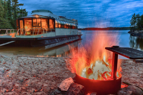 This Summer, Take A Minnesota Vacation On A Floating Home In Voyageurs National Park