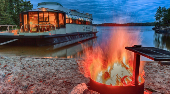This Summer, Take A Minnesota Vacation On A Floating Home In Voyageurs National Park