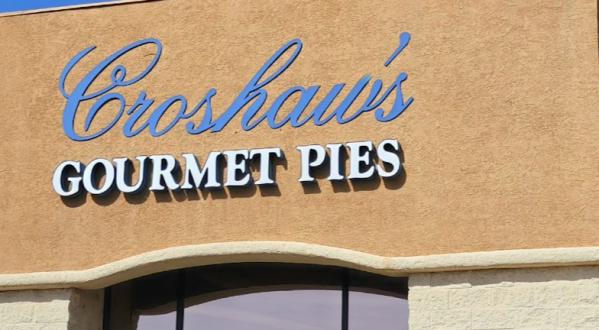 You’ll Want To Stand In Line For The Gourmet Pies At This Pie Shop In Southern Utah