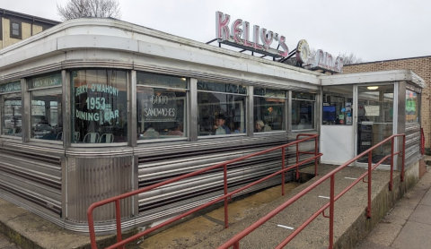 People Drive From All Over For The Breakfast At This Charming Massachusetts Diner