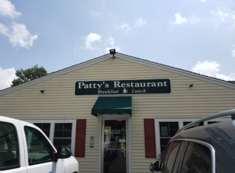 Head To The Litchfield Hills Of Connecticut To Visit Patty's Restaurant, A Charming, Old-Fashioned Restaurant
