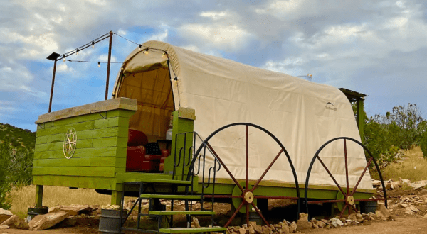 Stay The Night In An Old-Fashioned Covered Wagon At This Airbnb In New Mexico 