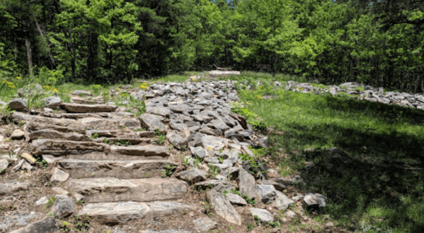 The Mysterious Wall In Georgia That Still Baffles Archaeologists To This Day