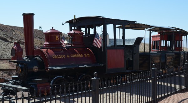 You’ll Absolutely Love A Ride On Southern California’s Majestic Mountain Train This Summer