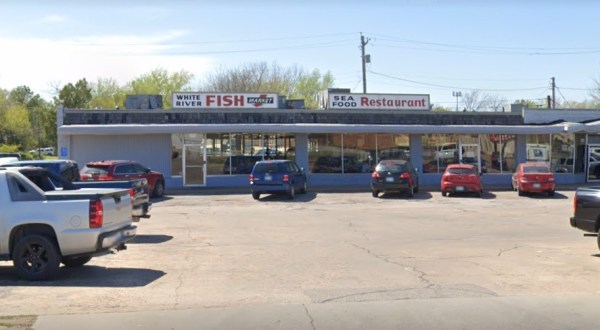 Feast On Fried Fish Caught Straight From The Atlantic At This Oklahoma Seafood Market