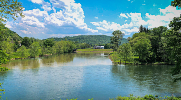 The Charming Small Town In Pennsylvania That Was Named After The Confluence Of Waterways