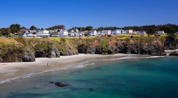 The Charming Town Of Mendocino, California Is Picture-Perfect For A Weekend Getaway
