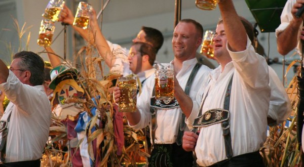 If There’s One Fall Festival You Attend In Michigan, Make It Frankenmuth Oktoberfest