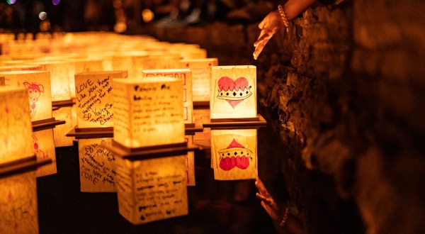 The Water Lantern Festival In Massachusetts That’s A Night Of Pure Magic