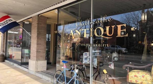 Order A Root Beer Float Then Play Classic Arcade Games At This Ohio Antique Mall