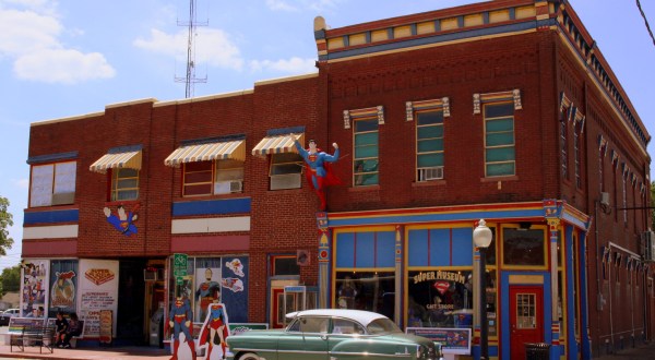 The Charming Small Town In Illinois That Was Home To Superman Once Upon A Time