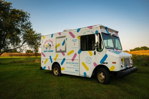 This Family-Run Ice Cream Truck In Central Ohio Is The Stuff Of Dessert Dreams