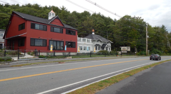 People Drive From All Over Maine To Eat At This Legendary Steakhouse
