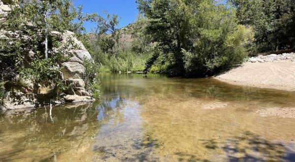This Secluded Swimming Hole In Southern California Might Just Be Your New Favorite Swimming Spot