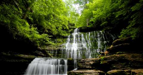 The Small Town In Tennessee That Is Home To 4 Breathtaking Waterfalls