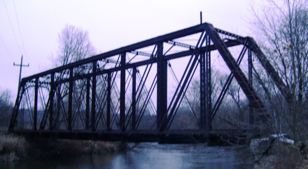 The Stories Behind These 9 Haunted Bridges In Ohio Will Keep You Up At Night