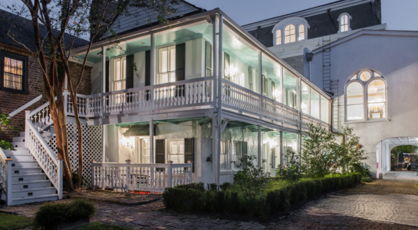 9 Truly Terrifying Ghost Stories That Prove Charleston Is The Most Haunted City In South Carolina