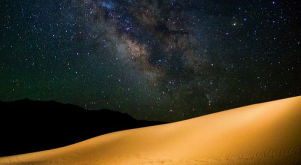 Here Is Why The Great Sand Dunes National Park In Colorado Is Even More Spectacular At Night