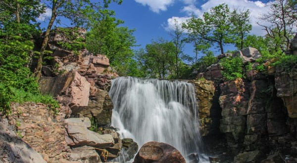 Here Are 6 Of The Most Refreshing Waterfront Trails You Can Take In Minnesota