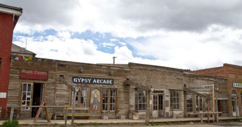 Virginia City Is Allegedly One Of Montana's Most Haunted Small Towns