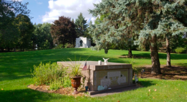 One Of The Most Haunted Cemeteries In Minnesota Is Also The Most Beautiful