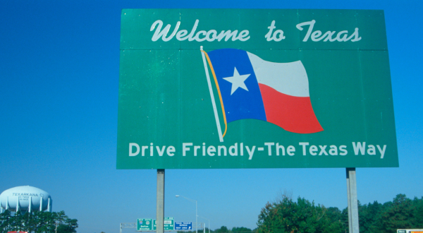 The Best Sight In The World Is Actually A Road Sign That Says Welcome To Texas