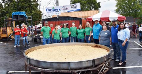 Feast On The World's Largest Apple Pie At This Epic Fall Festival In Kentucky
