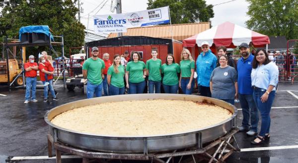 Feast On The World’s Largest Apple Pie At This Epic Fall Festival In Kentucky
