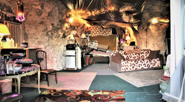 Stay Overnight In A Remote Cave Right Here In Arizona At Taylor Mountain Cave Inn Retreat