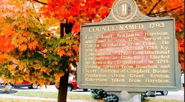 This Little-Known Town Has Some Of The Best Fall Foliage In Kentucky
