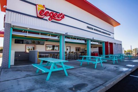 Eegee's Is A Fast Food Restaurant That Exists Only In Arizona, And It Puts National Chains To Shame