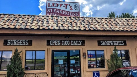 People Drive From All Over Arizona To Eat At This Tiny But Legendary Steakhouse
