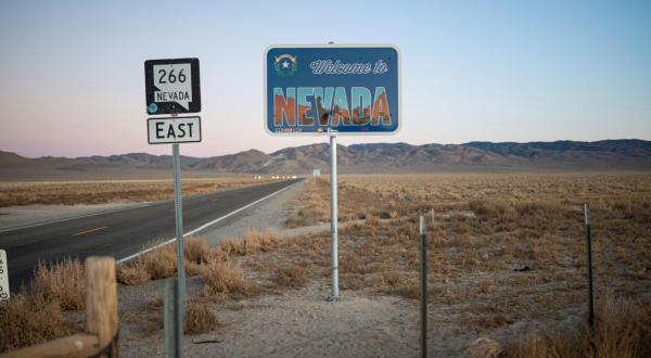 The Best Sight In The World Is Actually A Road Sign That Says Welcome To Nevada