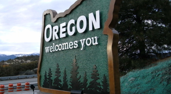 The Best Sight In The World Is Actually A Road Sign That Says Welcome To Oregon