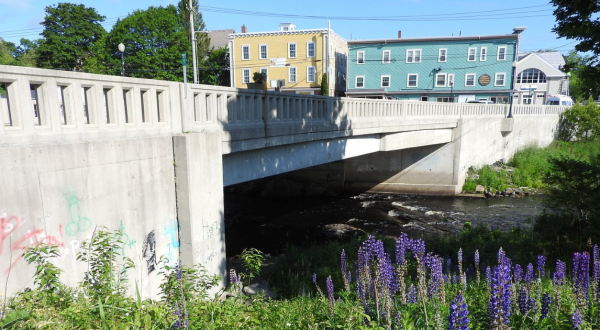 The Charming Small Town In Maine That Was Named After A Waterfall