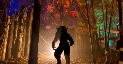 The 14 Best Haunted Houses In America That'll Scare You Silly